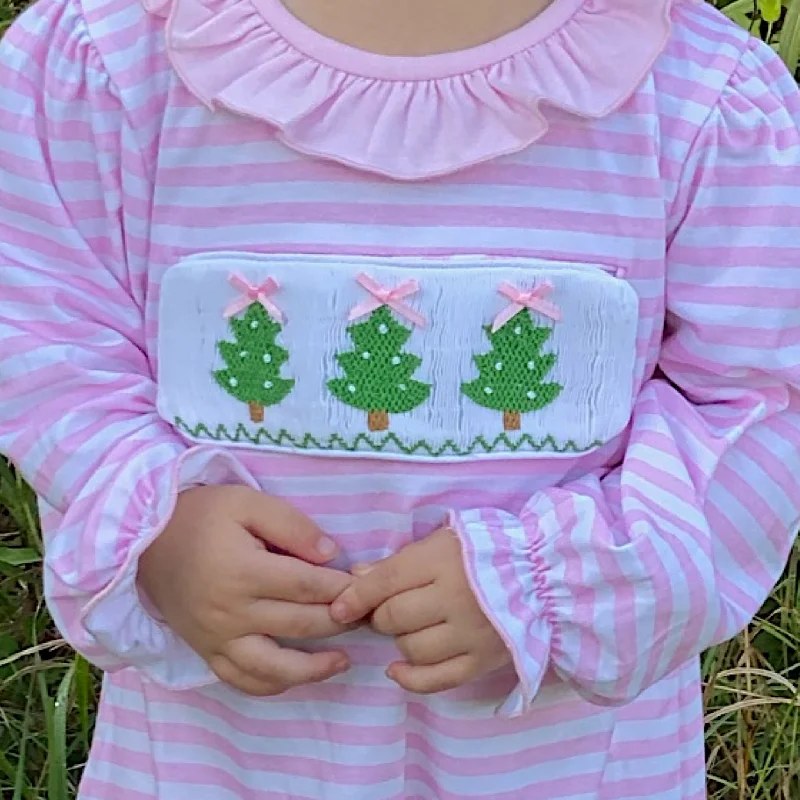 Swap-A-Smock Christmas Tree with Pink Bow Tab